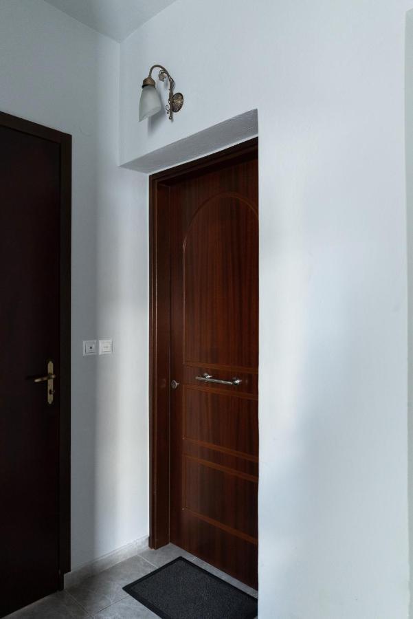 Destino Home Overlooking The Venetian Port Of Chania Chrissi Akti Chania Exterior foto