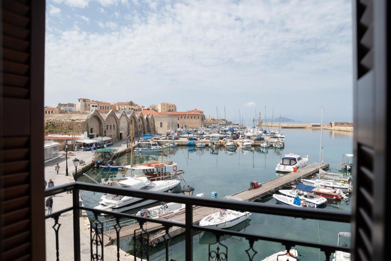 Destino Home Overlooking The Venetian Port Of Chania Chrissi Akti Chania Exterior foto