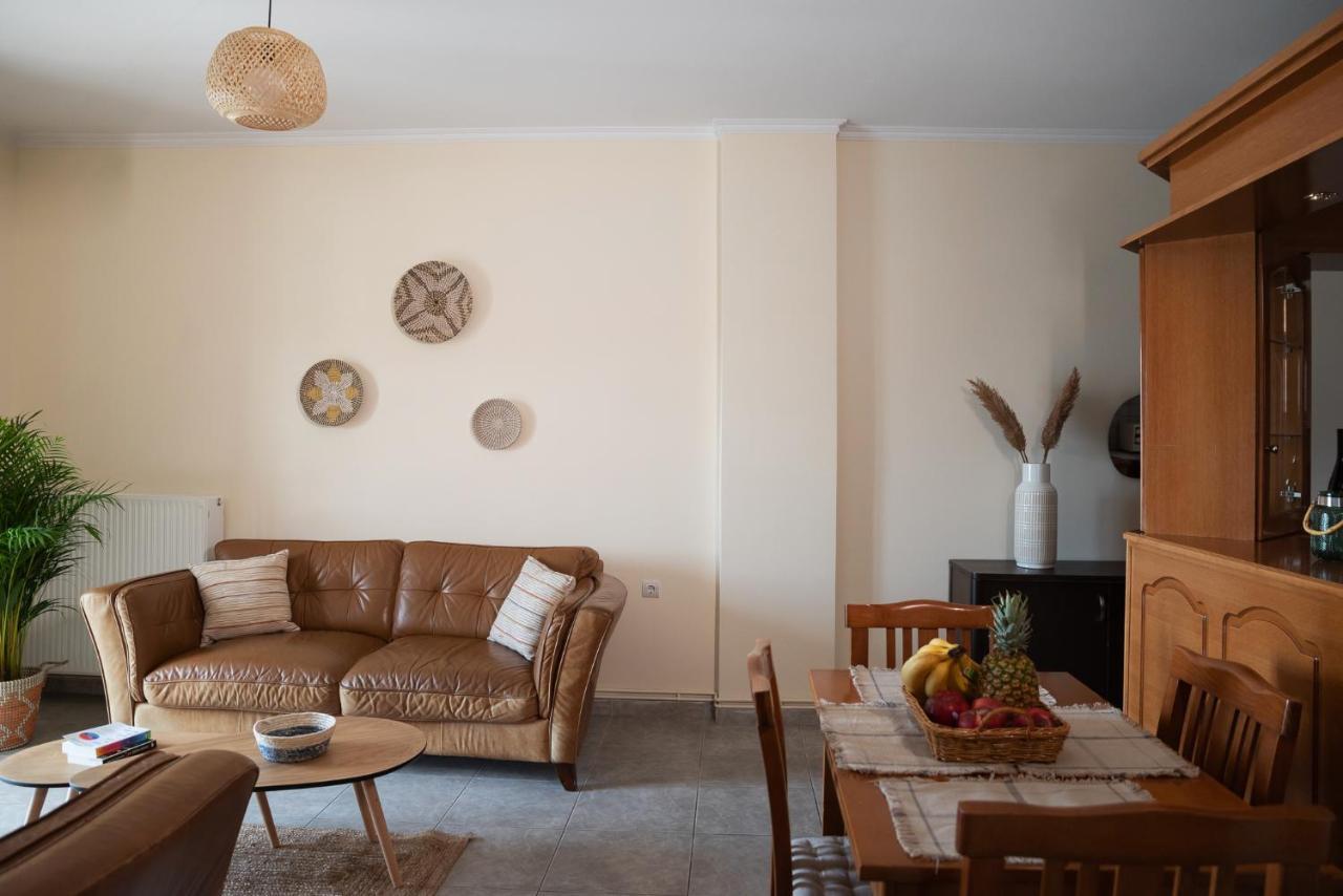 Destino Home Overlooking The Venetian Port Of Chania Chrissi Akti Chania Exterior foto